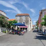 아파트 Stunning In Dingac Gornji Dingač