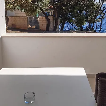 شقة Lovely Apartment In Dingac With Swimming Pool Gornji Dingač