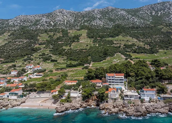 아파트 Beautiful In Dingac With House Sea View *